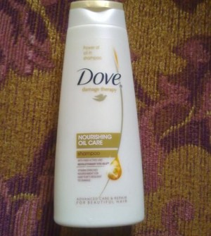 Dove - Nourishing Oil Care Shampoo 360 ml Bottle